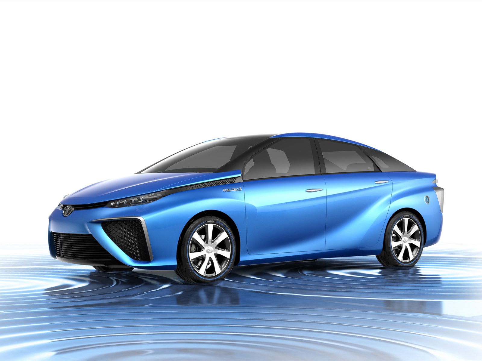 Toyota FCV Concept 2013