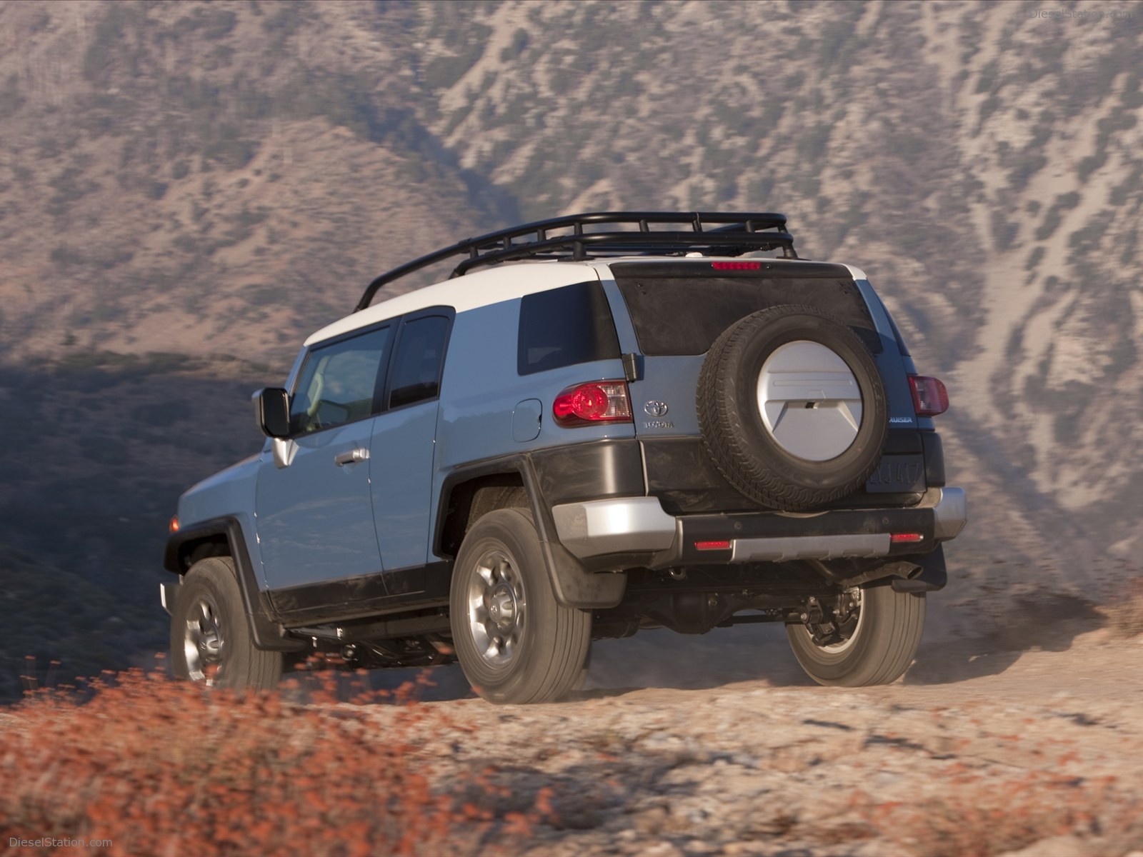 Toyota FJ Cruiser 2012