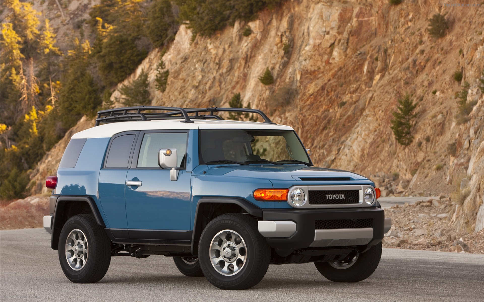Toyota FJ Cruiser 2012