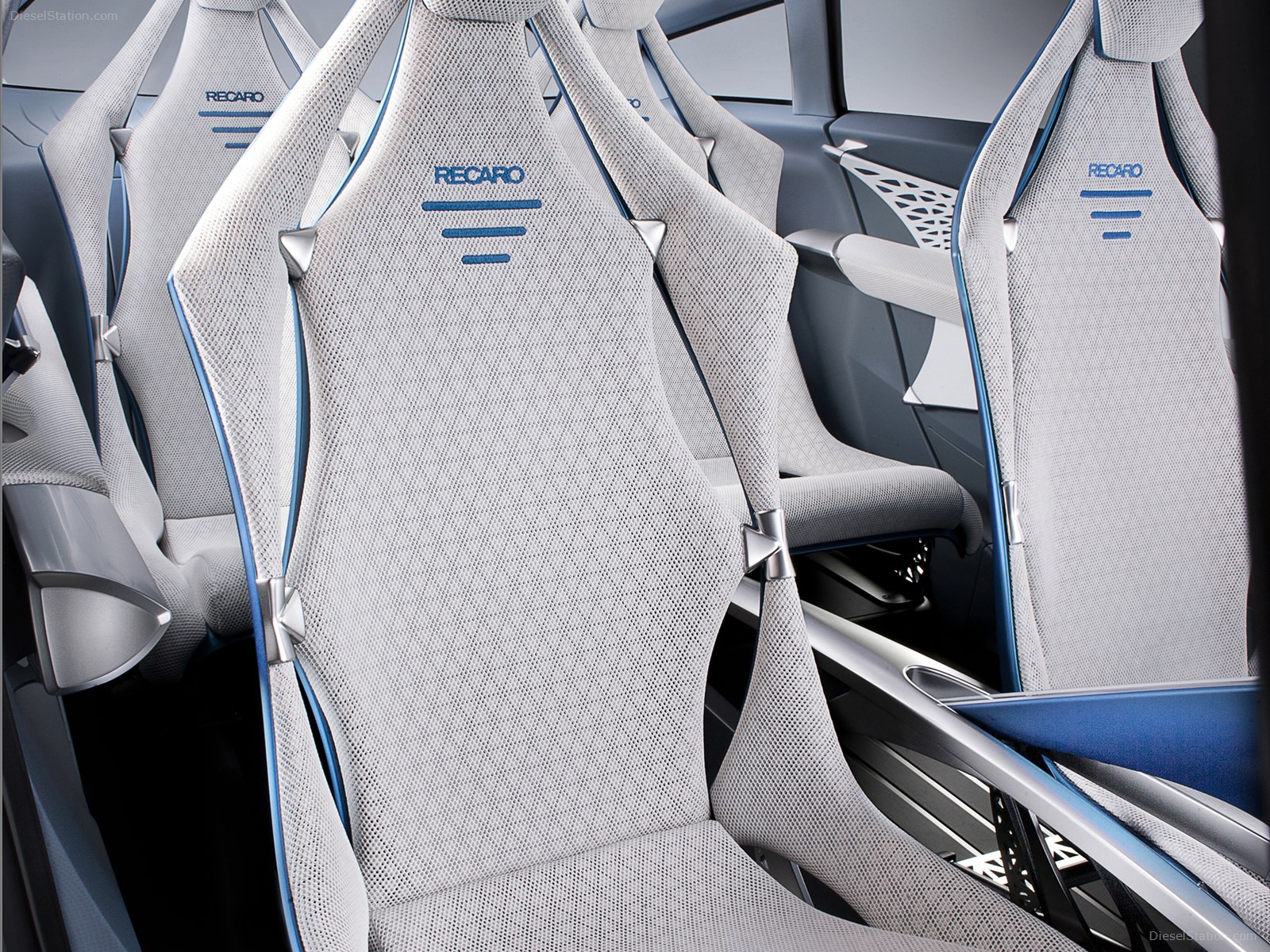 Toyota FT Bh Concept 2012