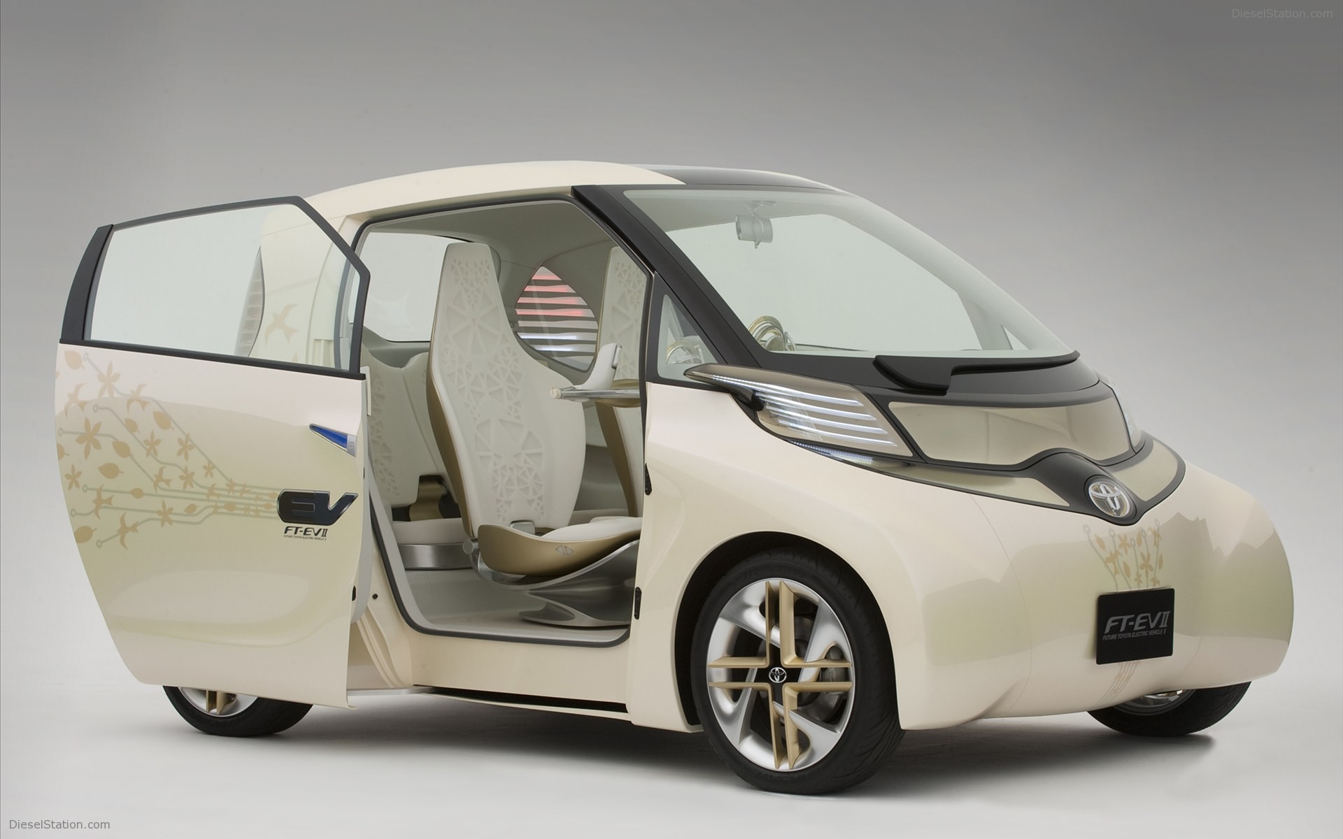 Toyota FT-EVII Concept