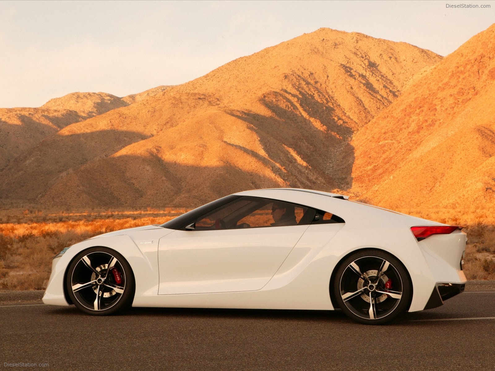 Toyota FT HS 2007