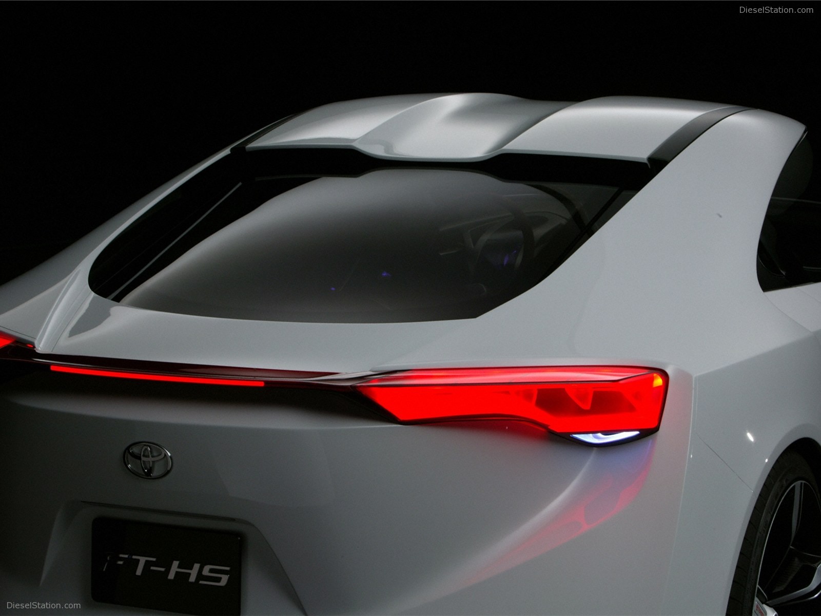 Toyota FT HS 2007