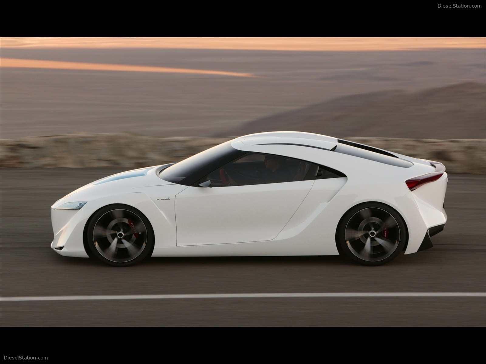 Toyota FT HS 2007