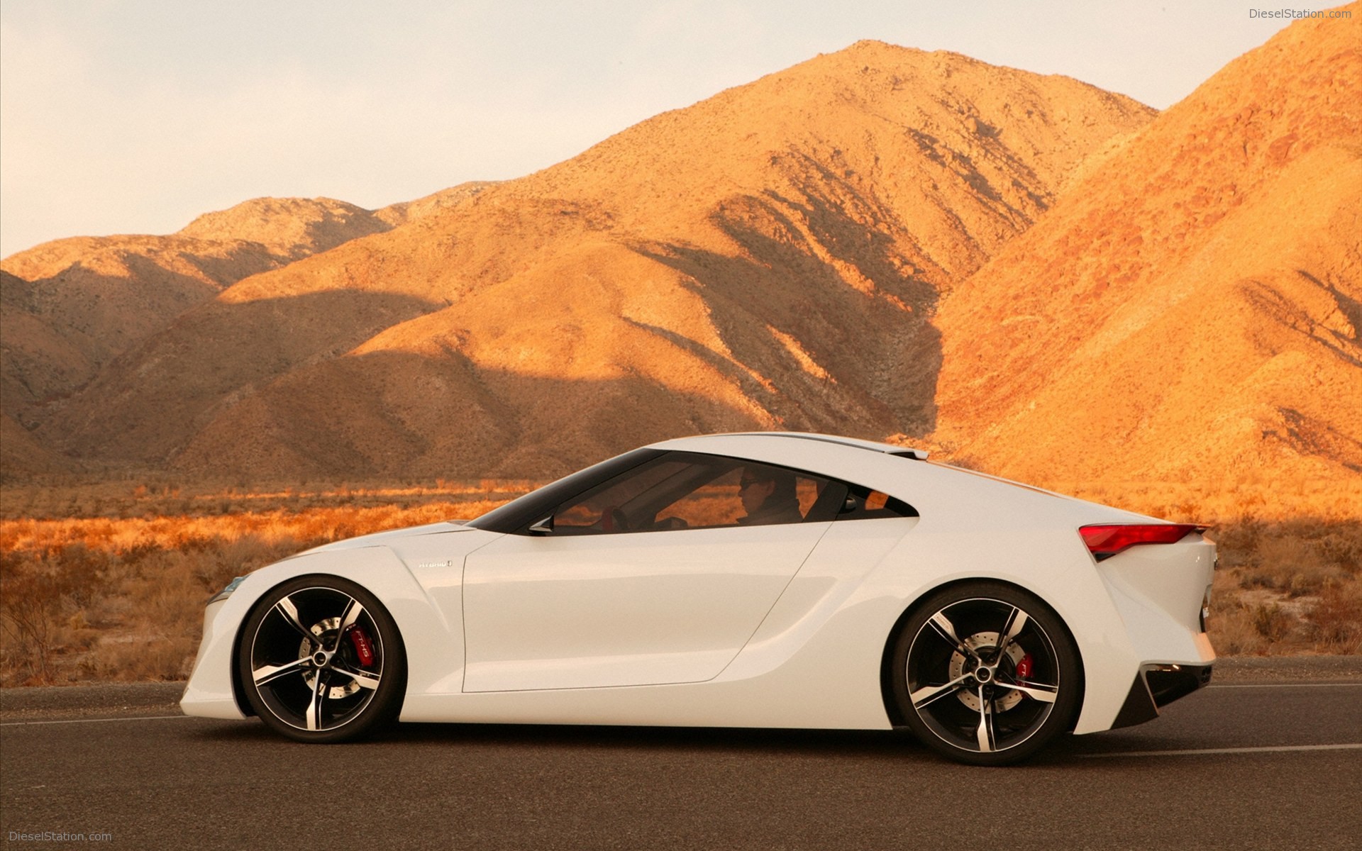 Toyota FT HS 2007
