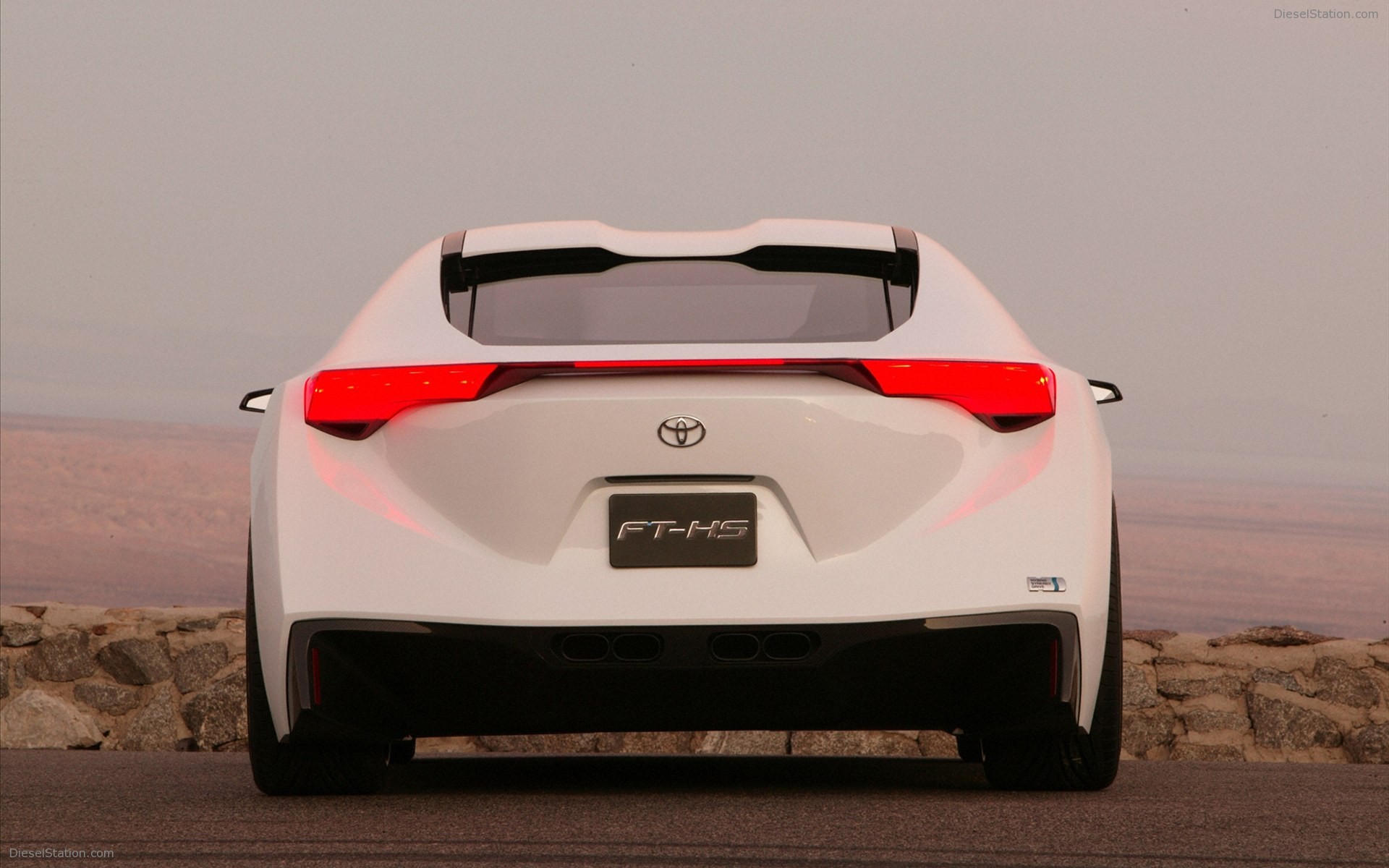 Toyota FT HS 2007
