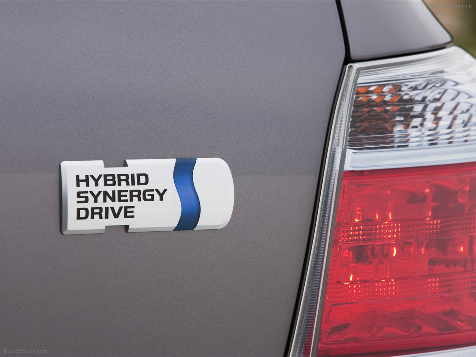Toyota Highlander Hybrid 2011