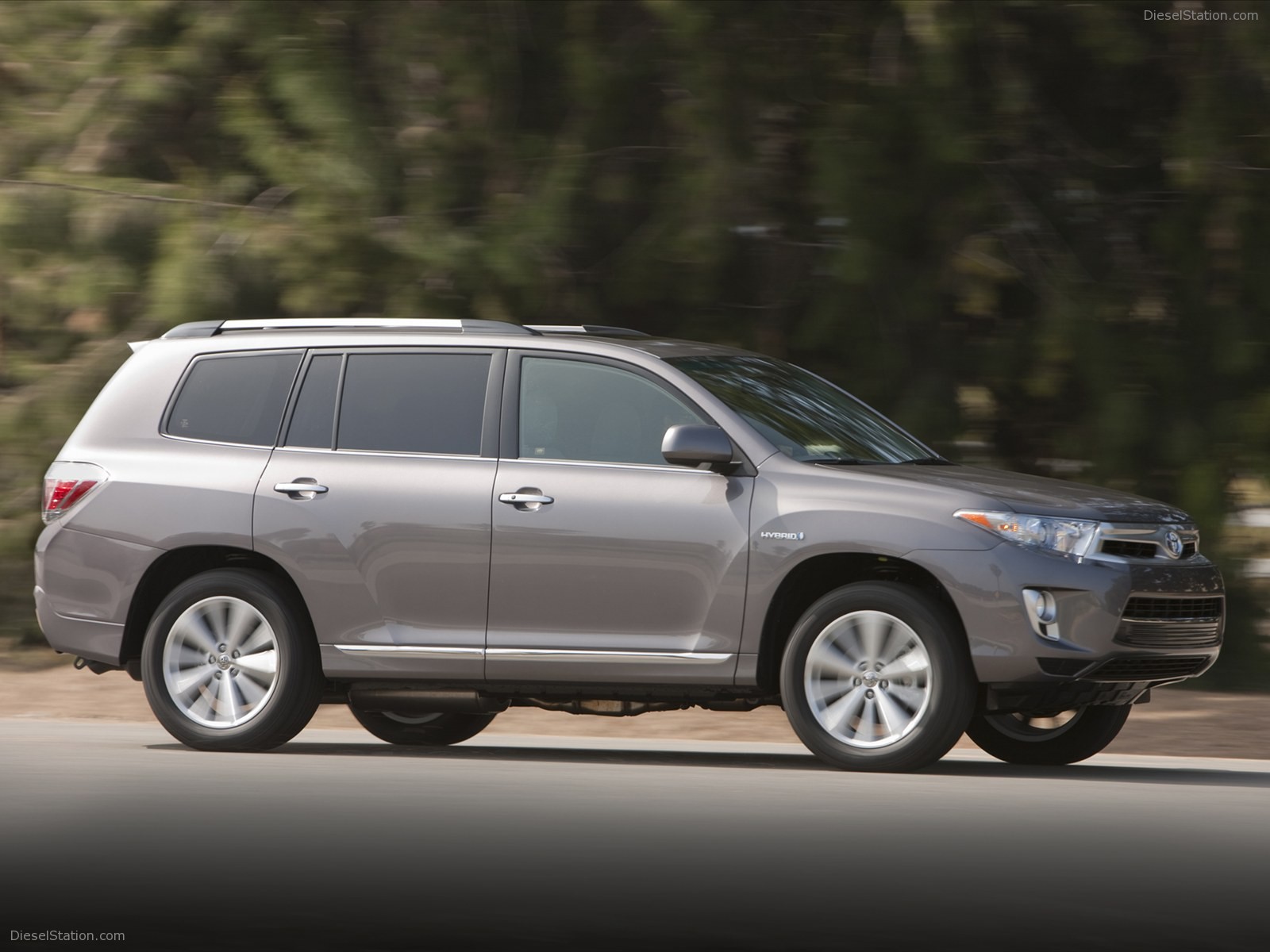 Toyota Highlander Hybrid 2011
