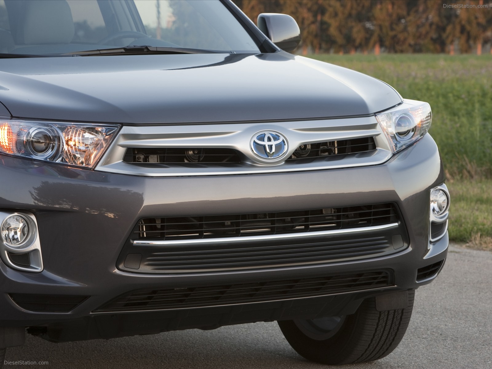Toyota Highlander Hybrid 2011