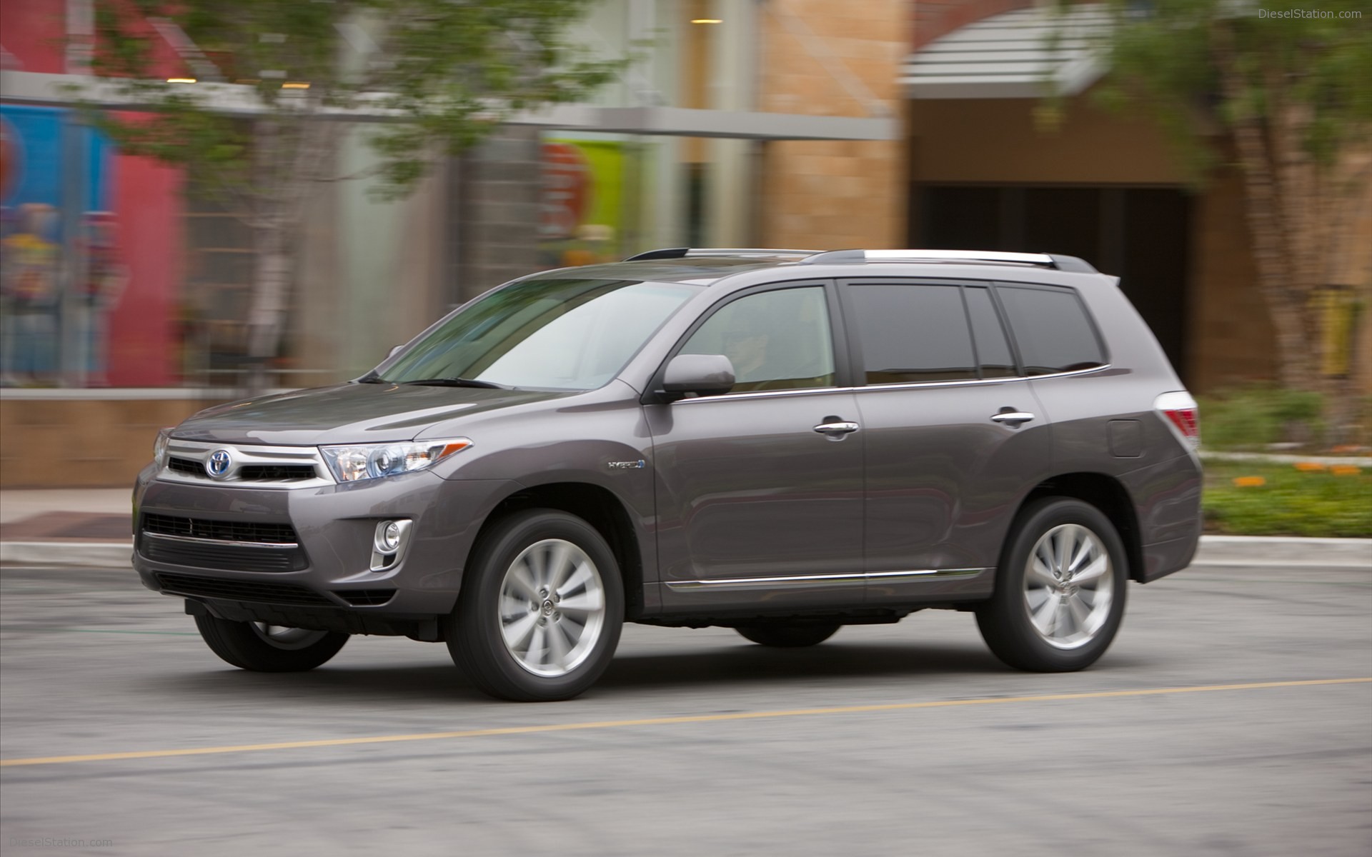 Toyota Highlander Hybrid 2011