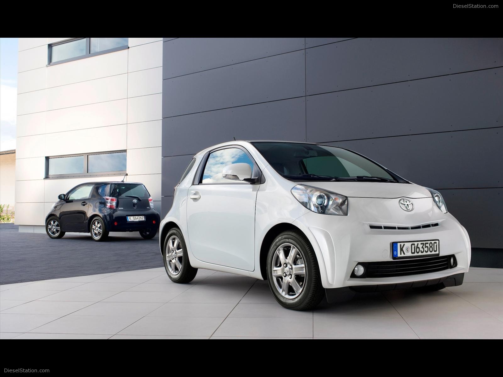 Toyota iQ 2009