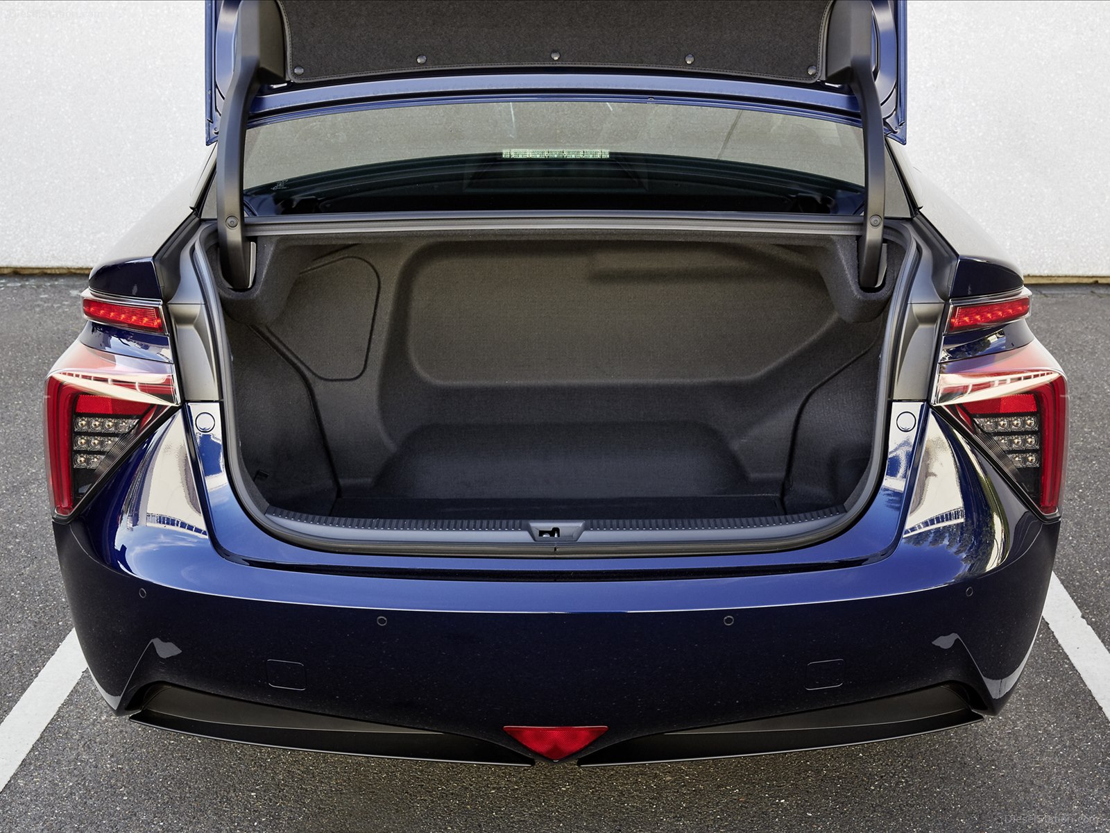 Toyota Mirai 2016