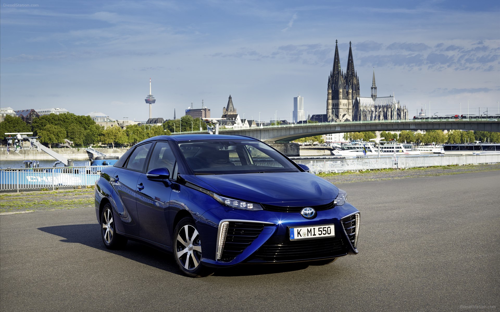 Toyota Mirai 2016