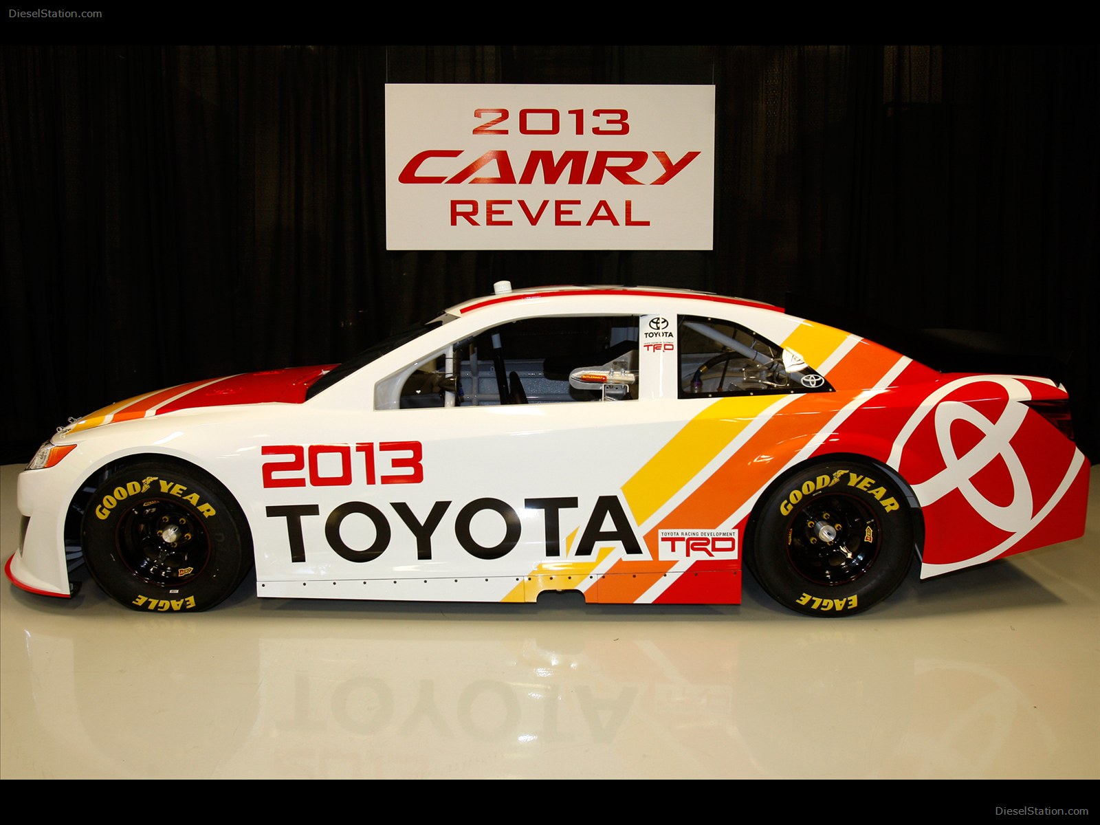 Toyota NASCAR Camry 2013