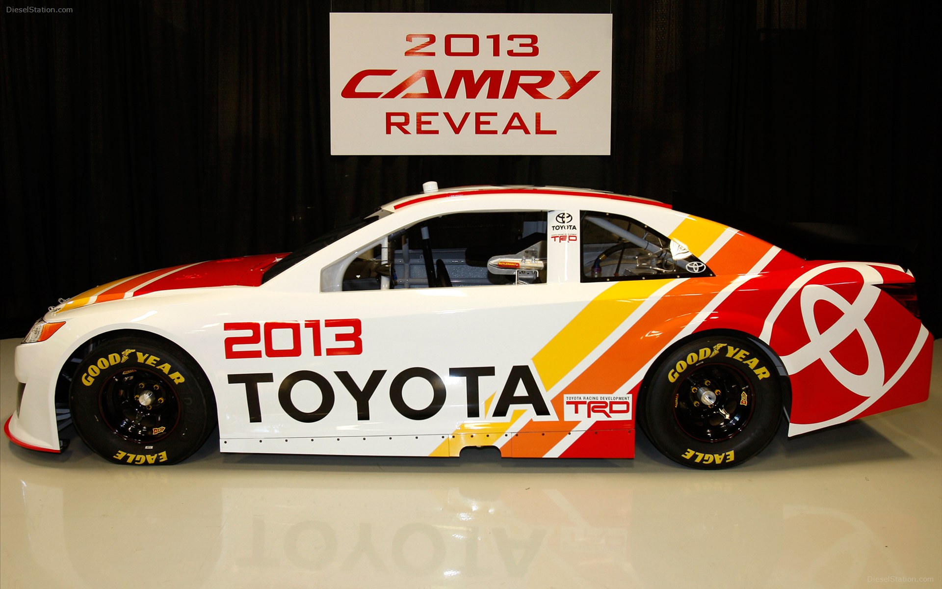 Toyota NASCAR Camry 2013