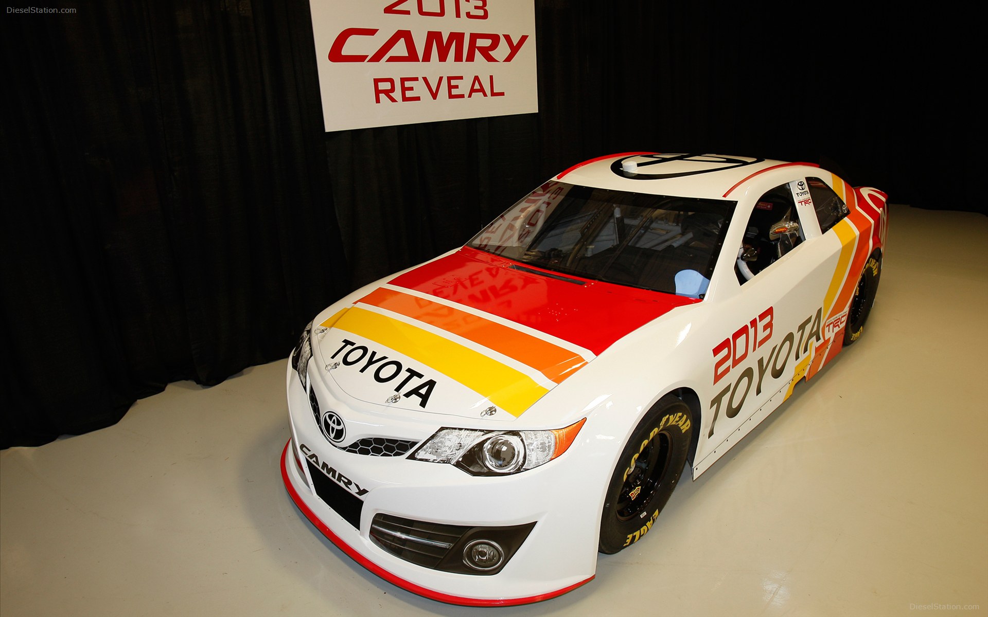 Toyota NASCAR Camry 2013