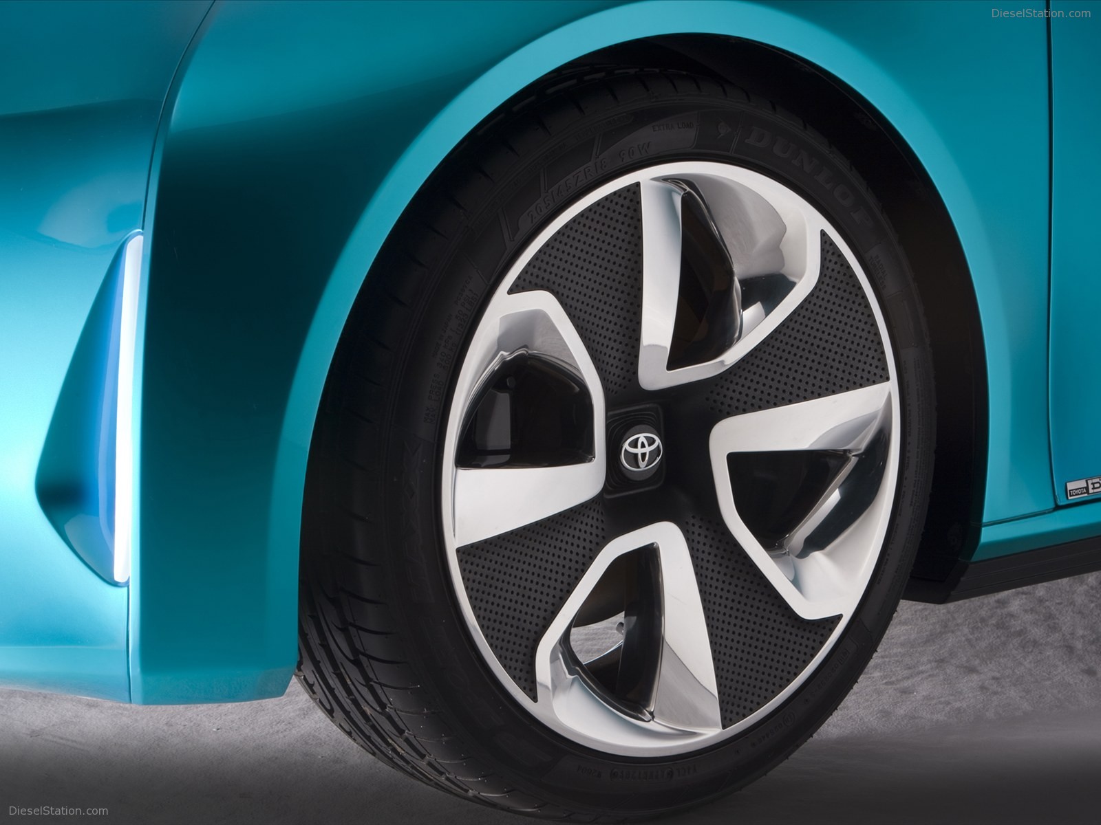 Toyota Prius C Concept