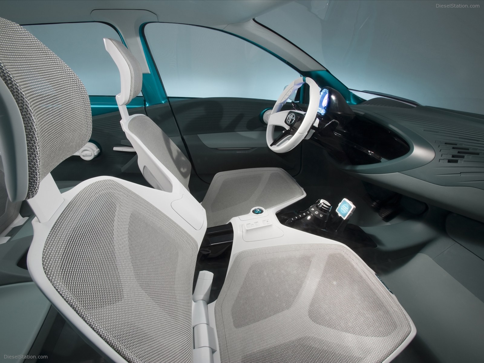 Toyota Prius C Concept