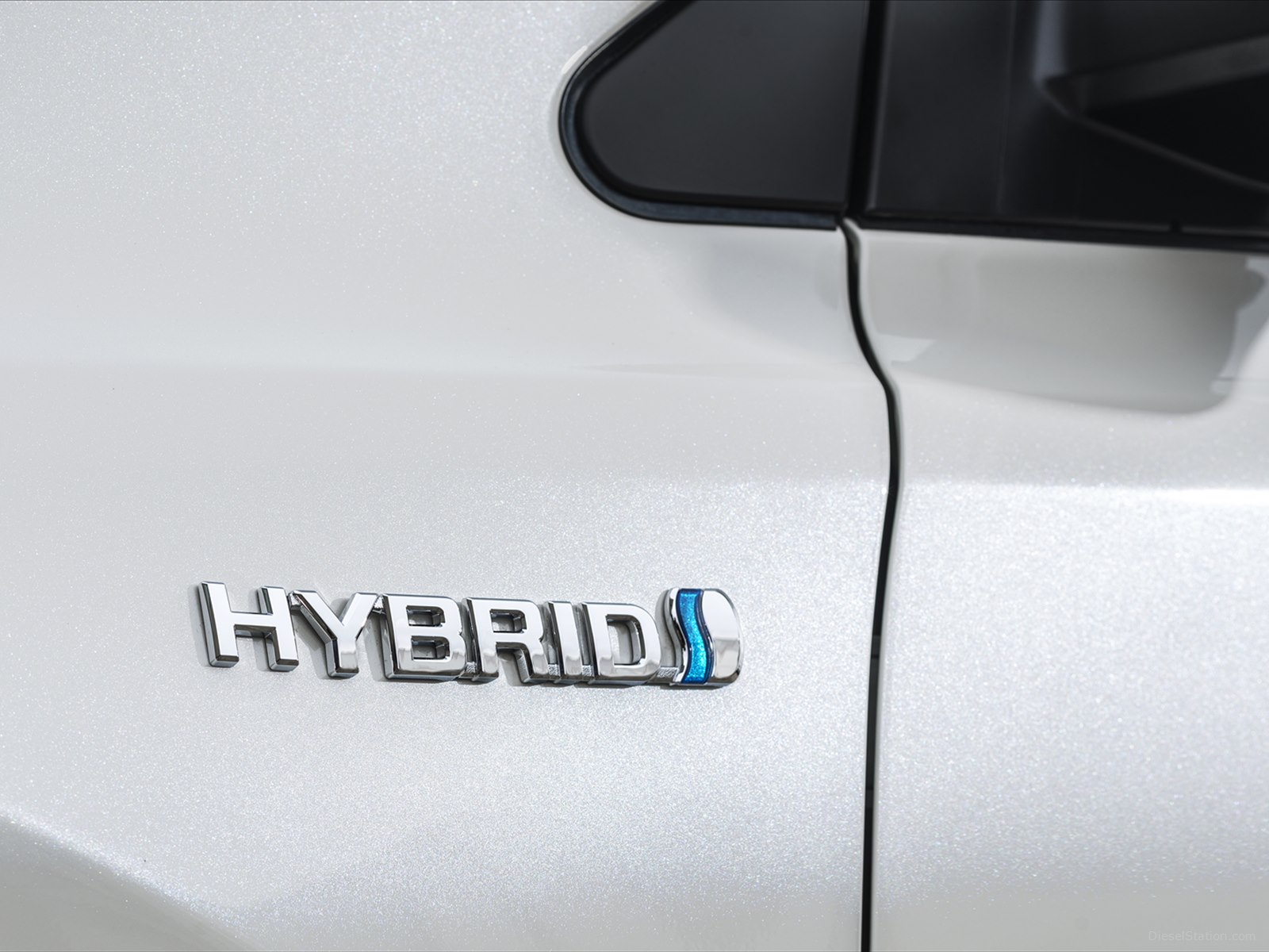 Toyota RAV4 Hybrid 2016