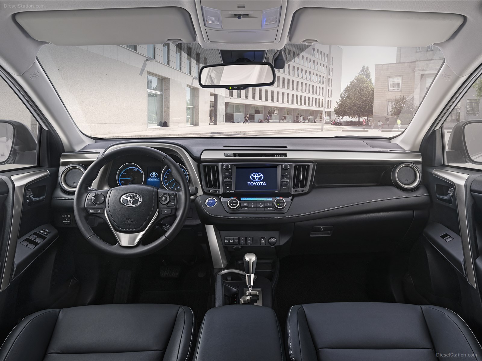 Toyota RAV4 Hybrid 2016
