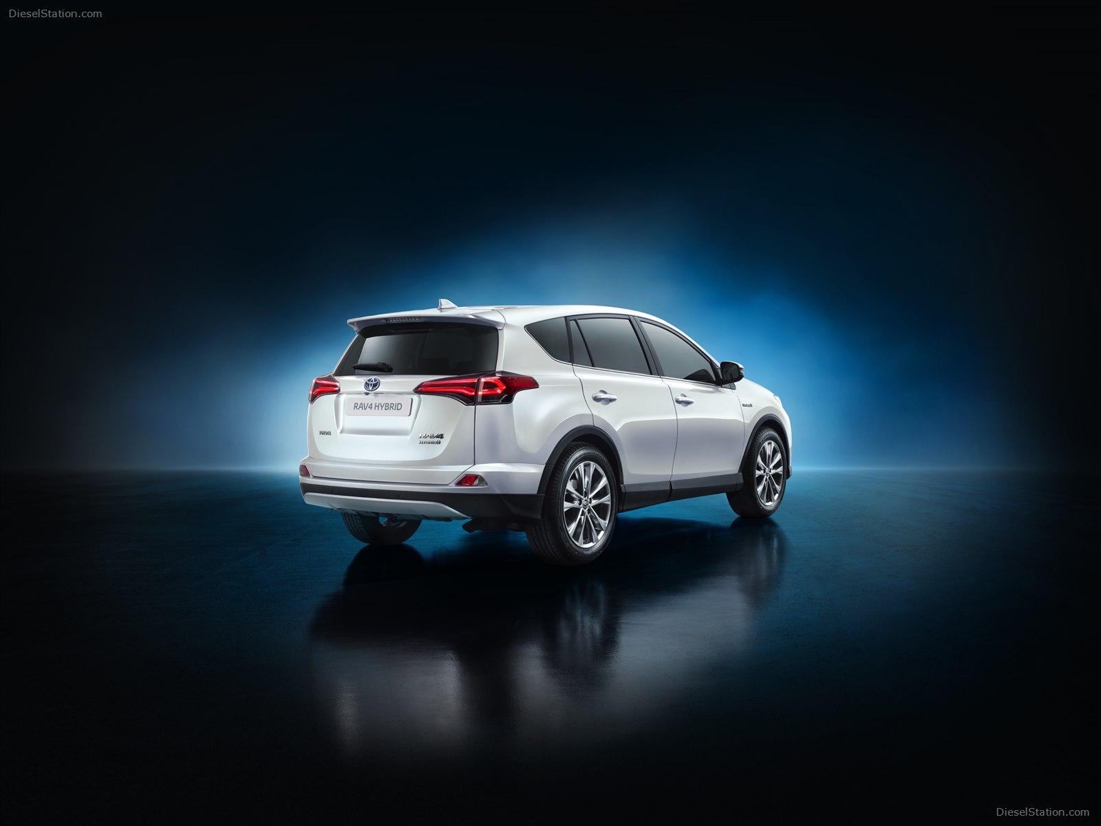 Toyota RAV4 Hybrid 2016