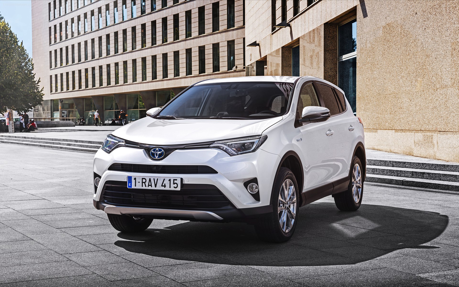Toyota RAV4 Hybrid 2016
