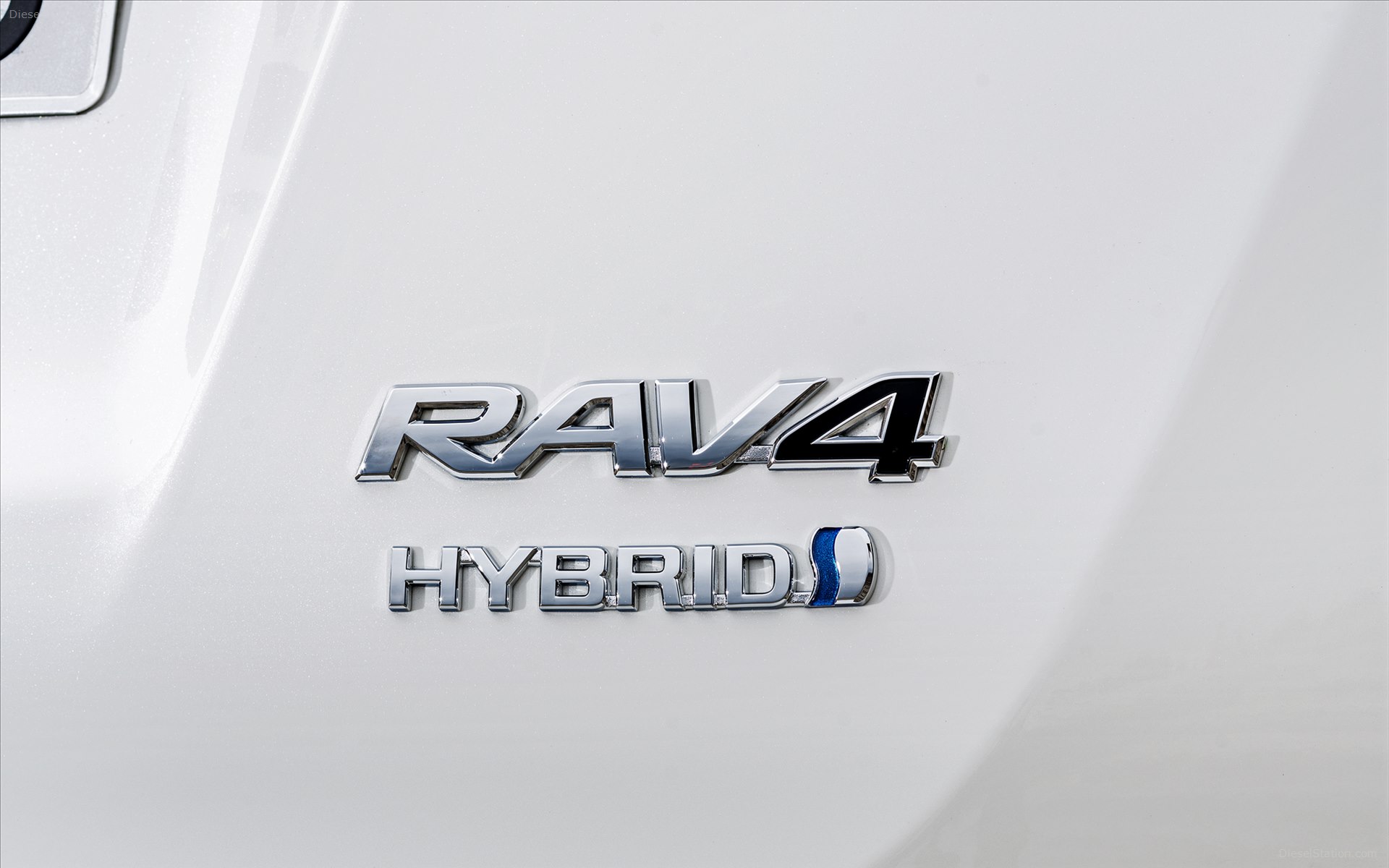 Toyota RAV4 Hybrid 2016