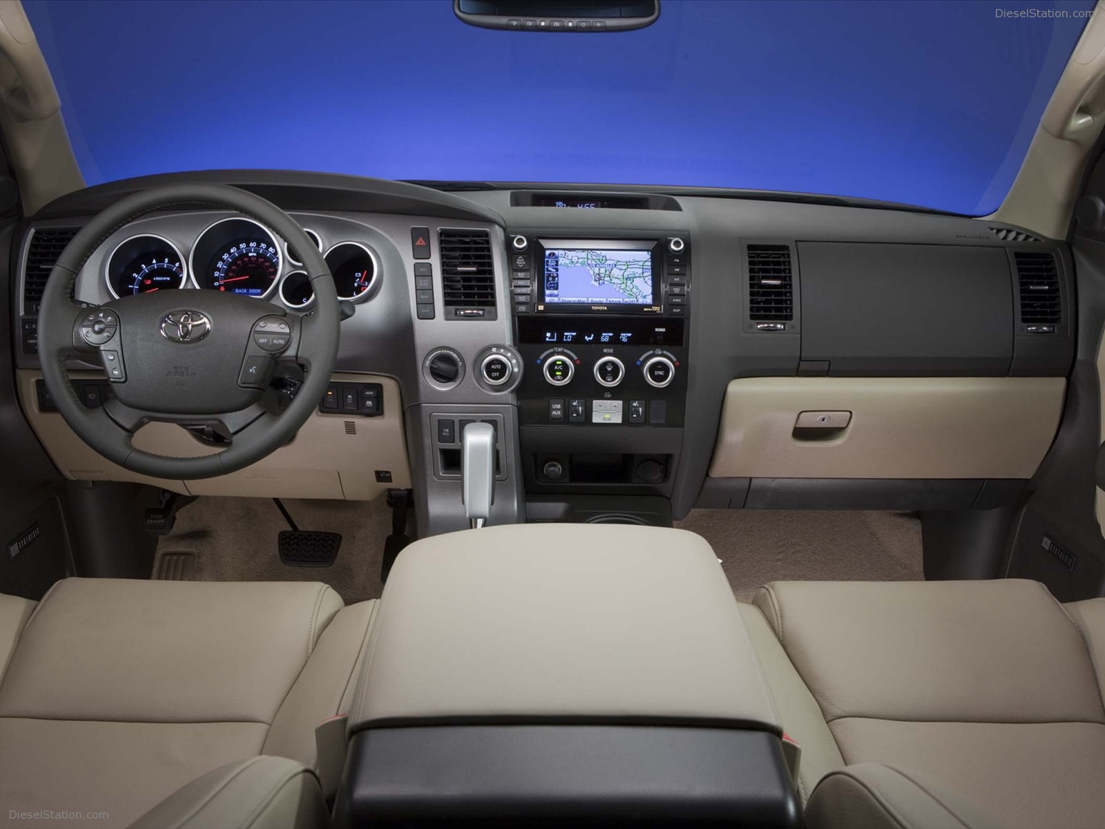 Toyota Sequoia 2011