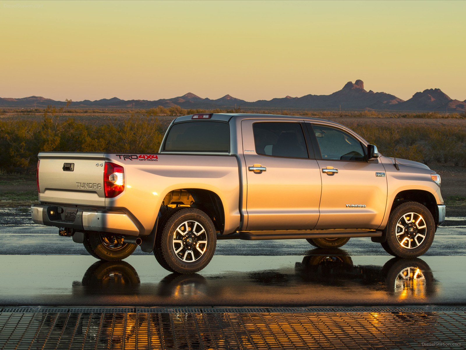 Toyota Tundra 2014