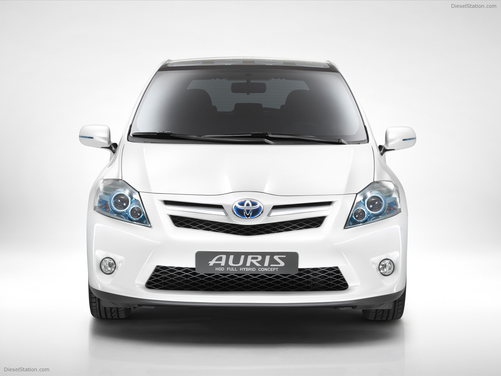 World Premiere Of The Toyota Auris HSD Full Hybrid Concept World Premiere Of The Toyota Auris HSD Full Hybrid Concept
