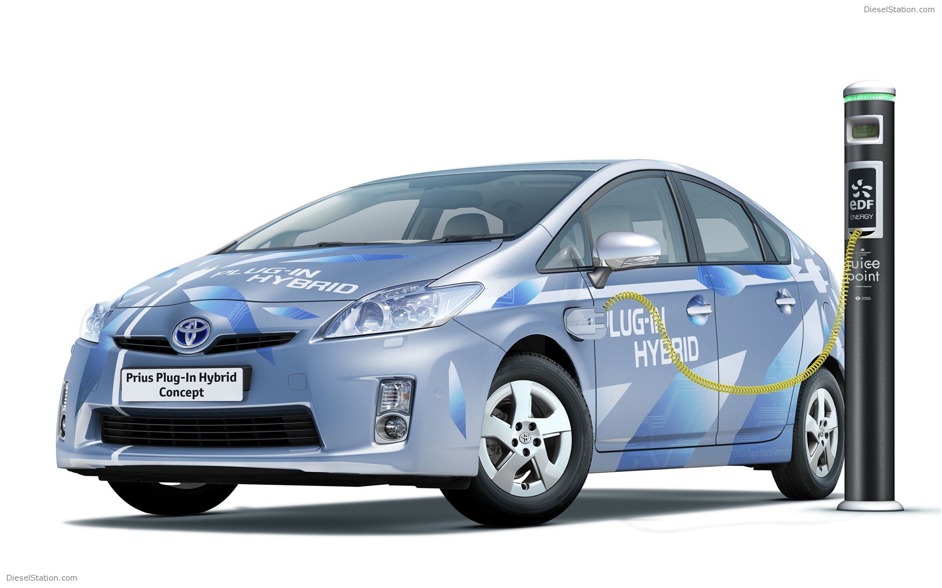 World Premiere Of The Toyota Auris HSD Full Hybrid Concept