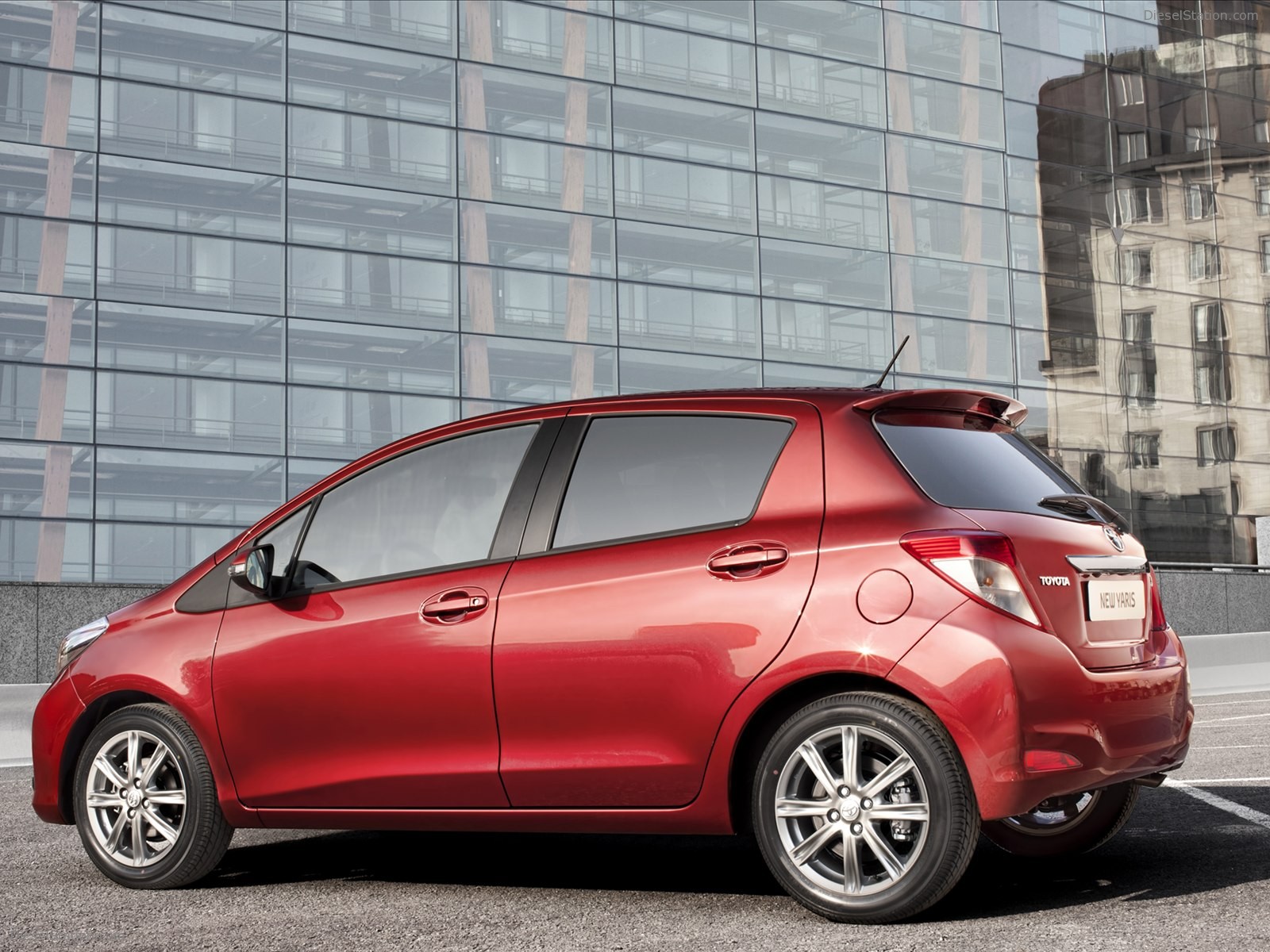 Toyota Yaris 2012