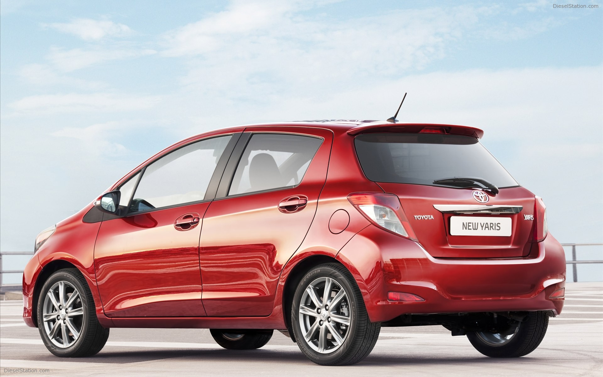 Toyota Yaris 2012