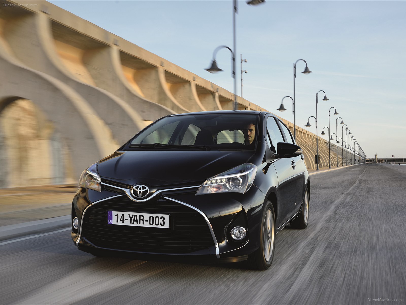Toyota Yaris 2014