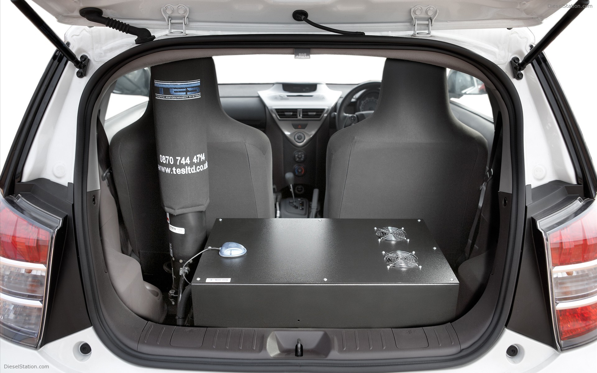 2010 Toyota iQ surveillance Car