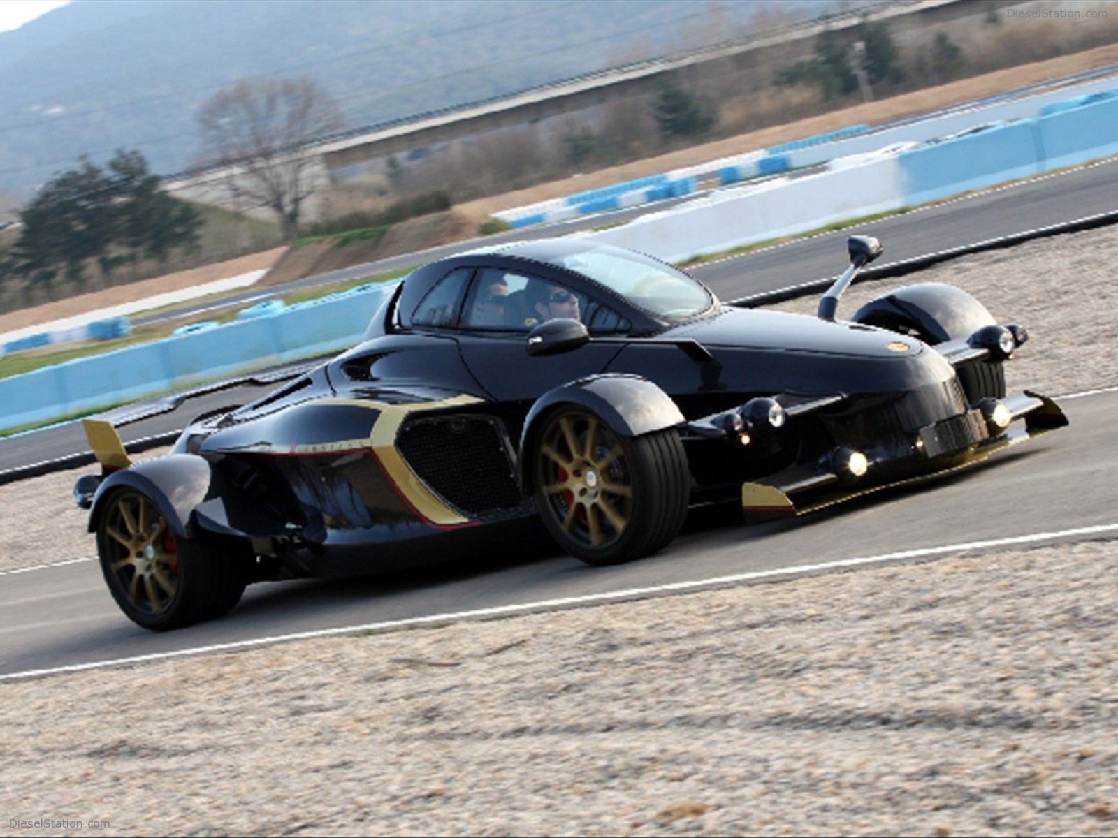 Tramontana R