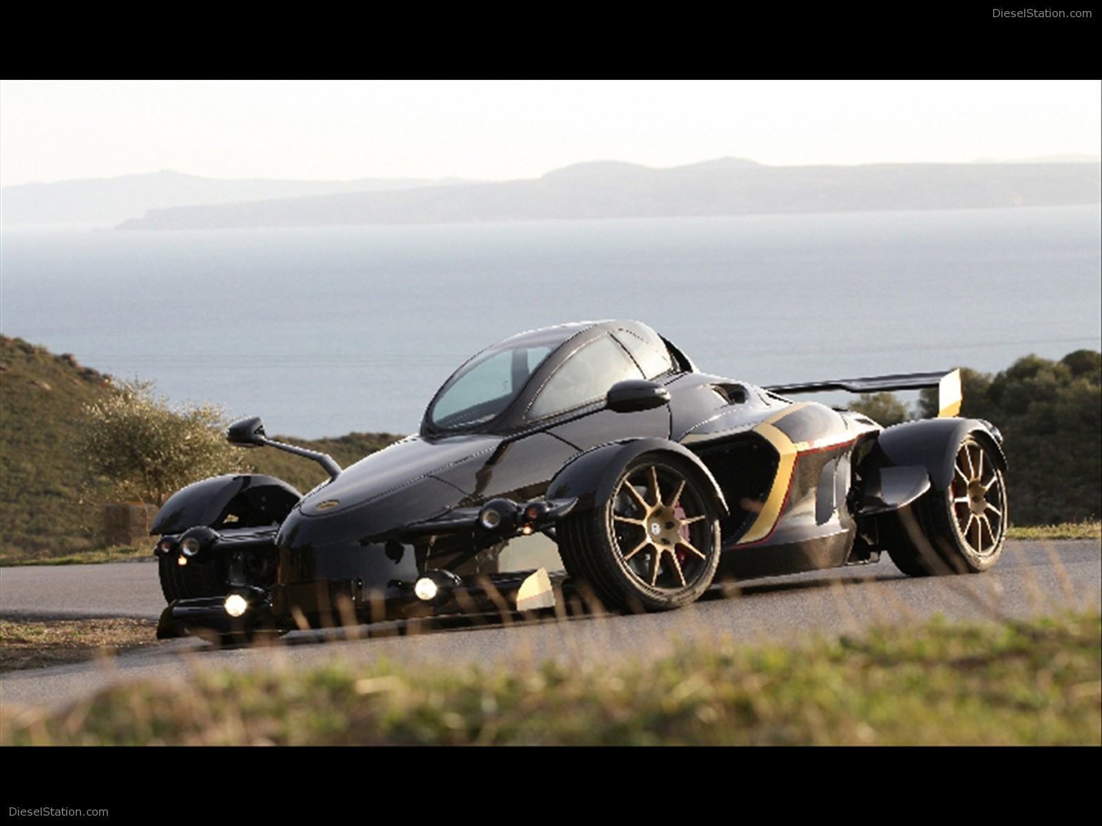 Tramontana R