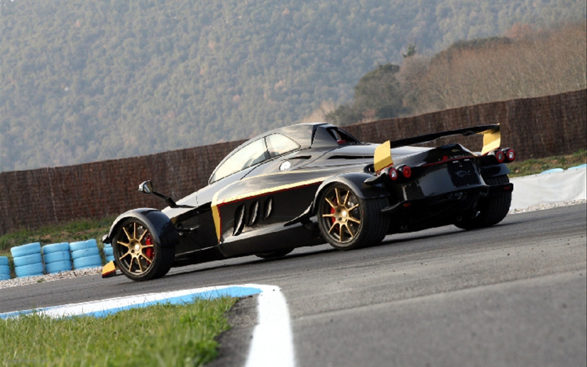 Tramontana R