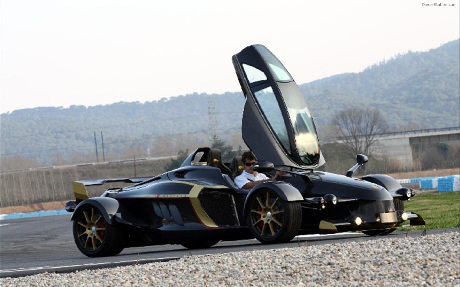 Tramontana R