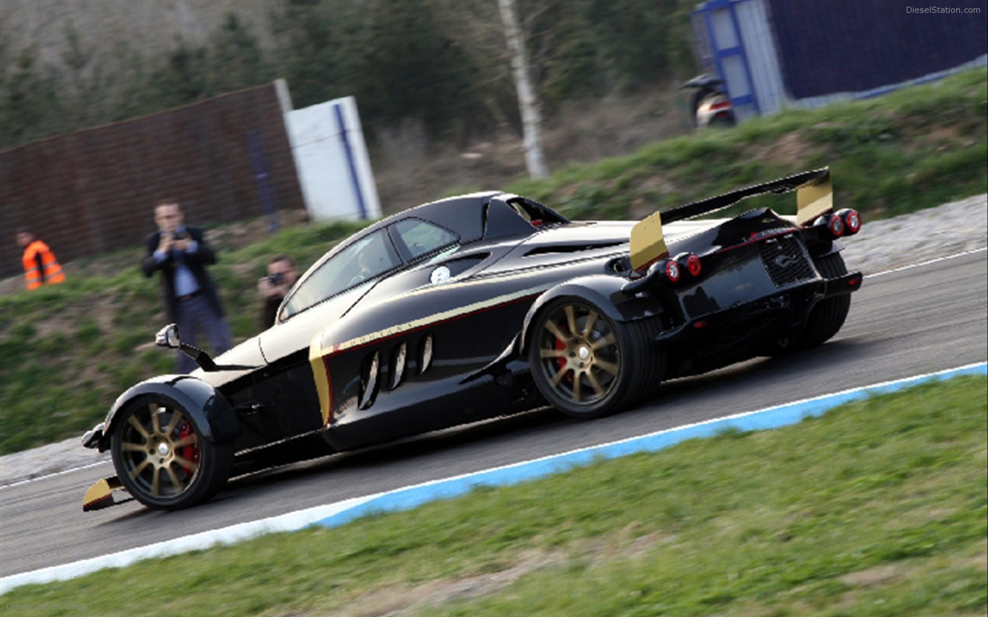 Tramontana R