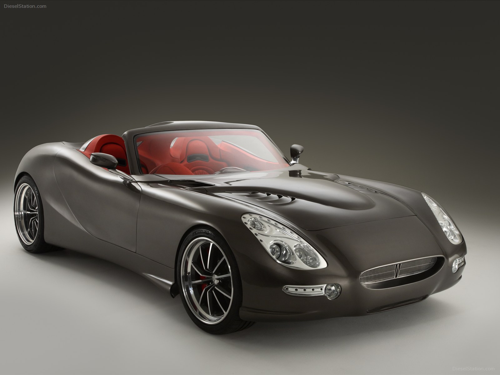 Trident Iceni Grand Tourer 2012