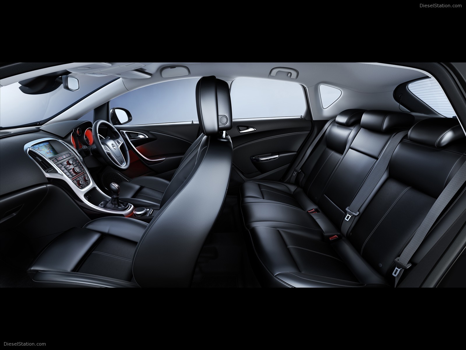 2010 Vauxhall Astra - Interior Revealed