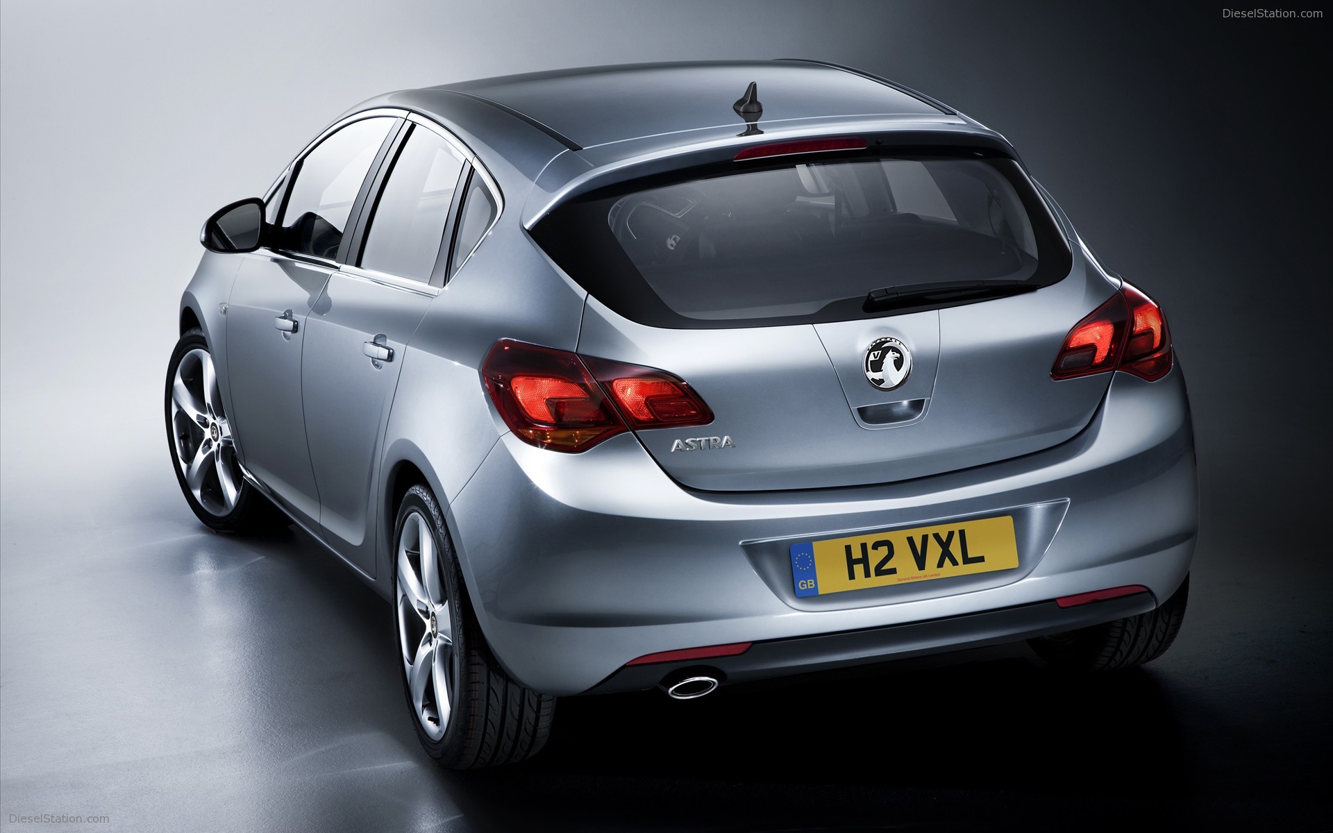 2010 Vauxhall Astra - Interior Revealed