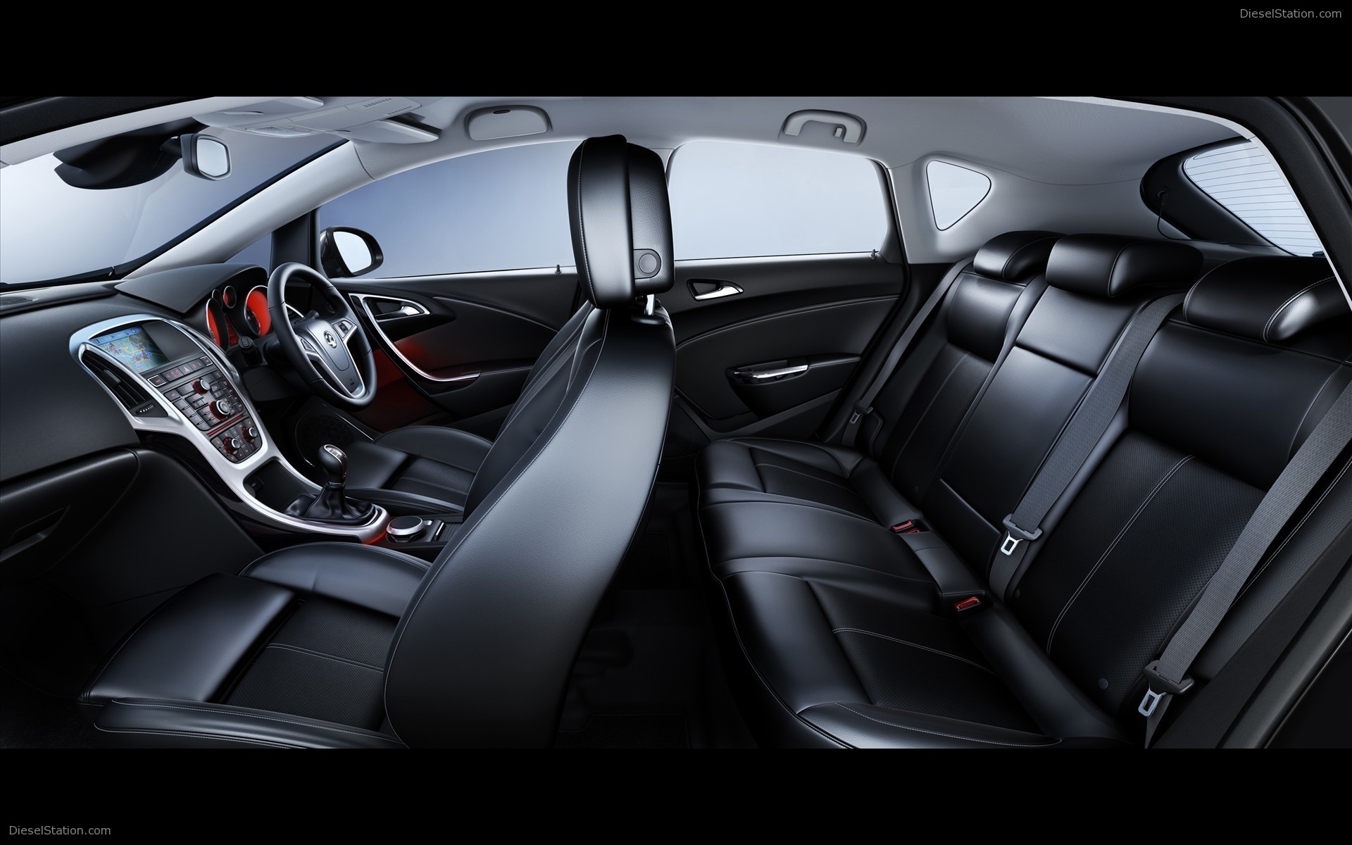 2010 Vauxhall Astra - Interior Revealed