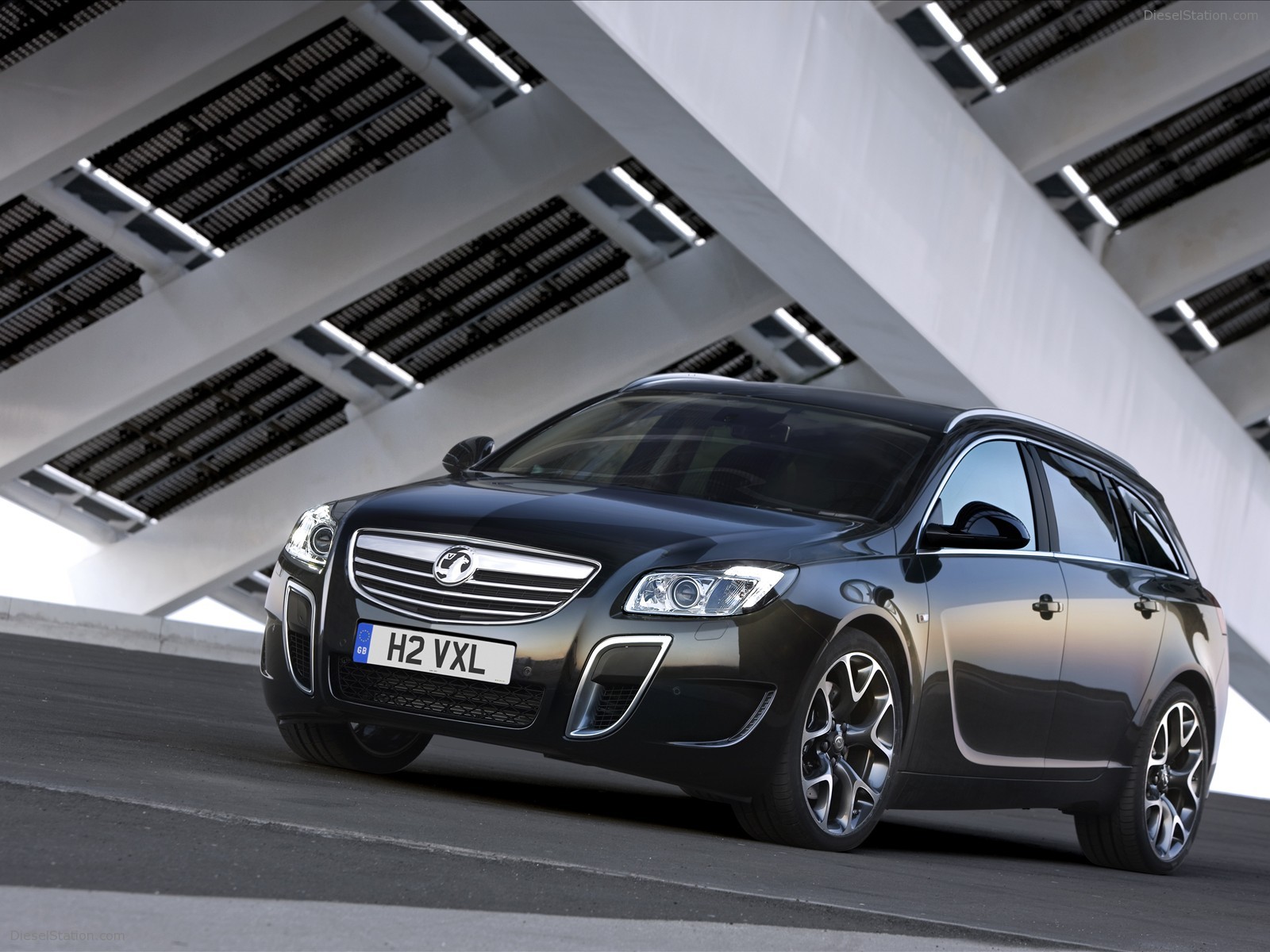 2010 Vauxhall Insignia VXR Sports Tourer 2010 Vauxhall Insignia VXR Sports Tourer
