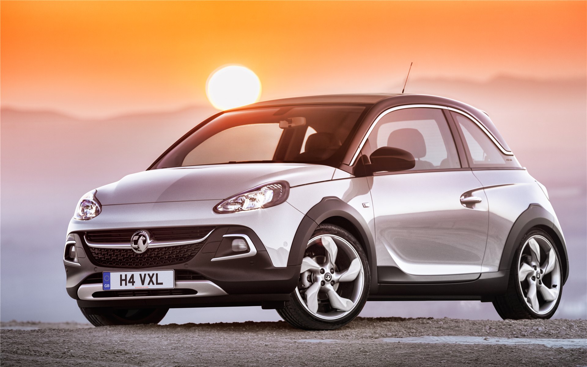 Vauxhall Adam Rocks 2015