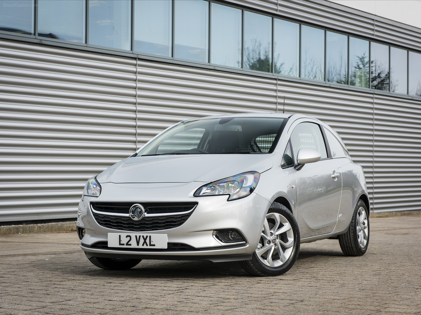 Vauxhall Corsavan 2015