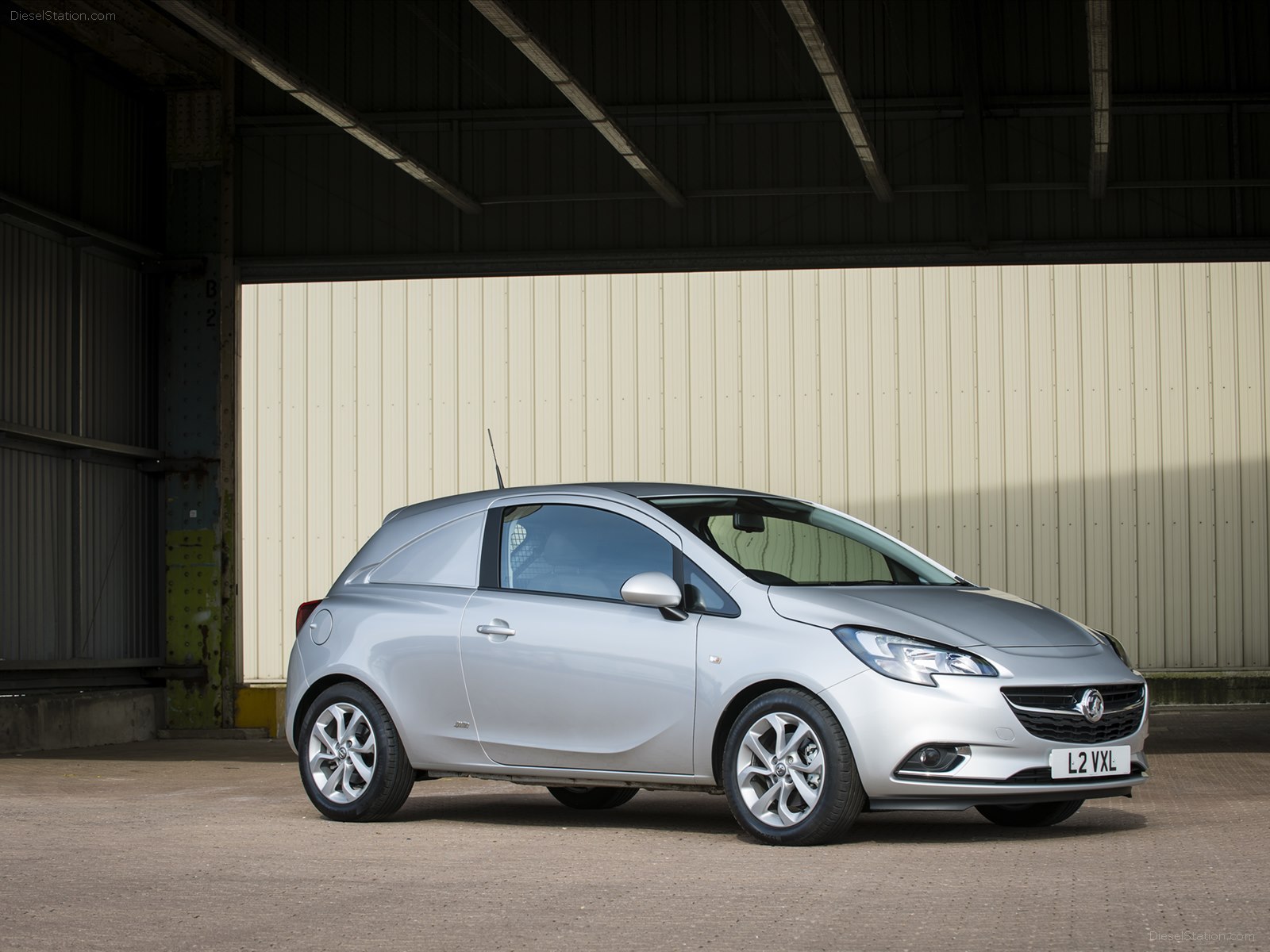 Vauxhall Corsavan 2015