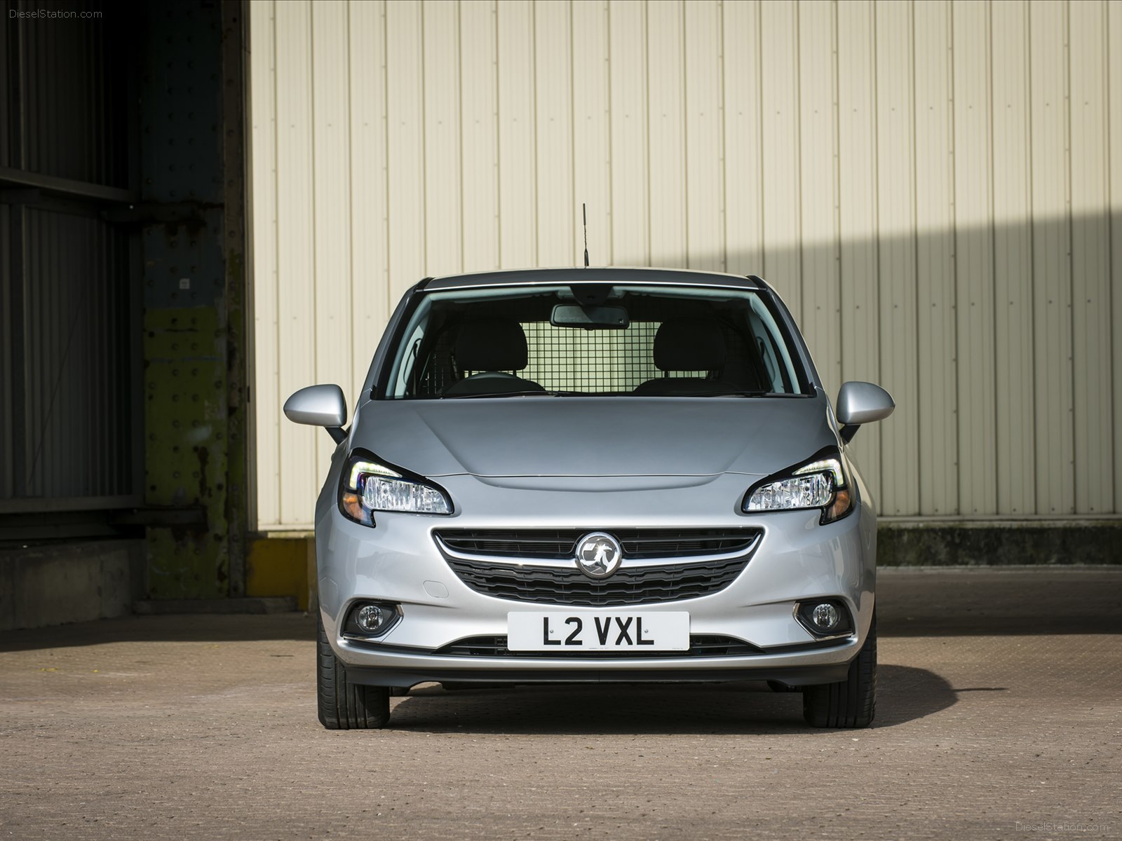 Vauxhall Corsavan 2015