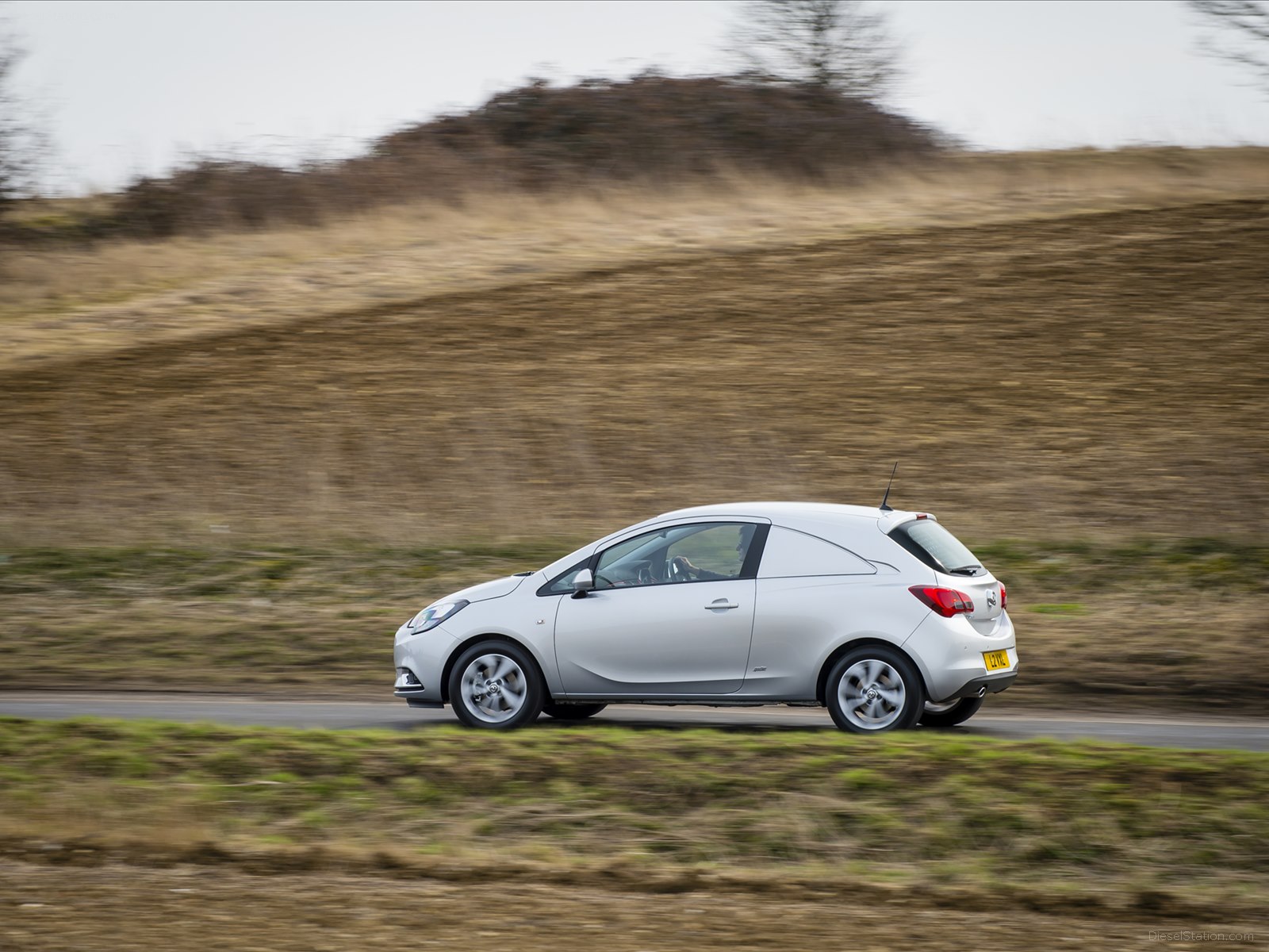 Vauxhall Corsavan 2015
